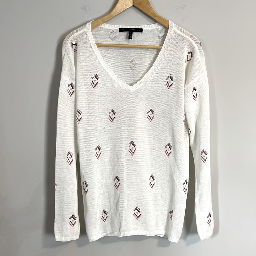 White House black-market lightweight white V-neck sweater